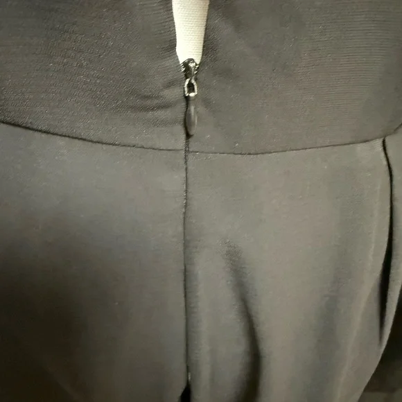 Very J Elegant Black Backless Shorts Romper - Picture 10 of 13